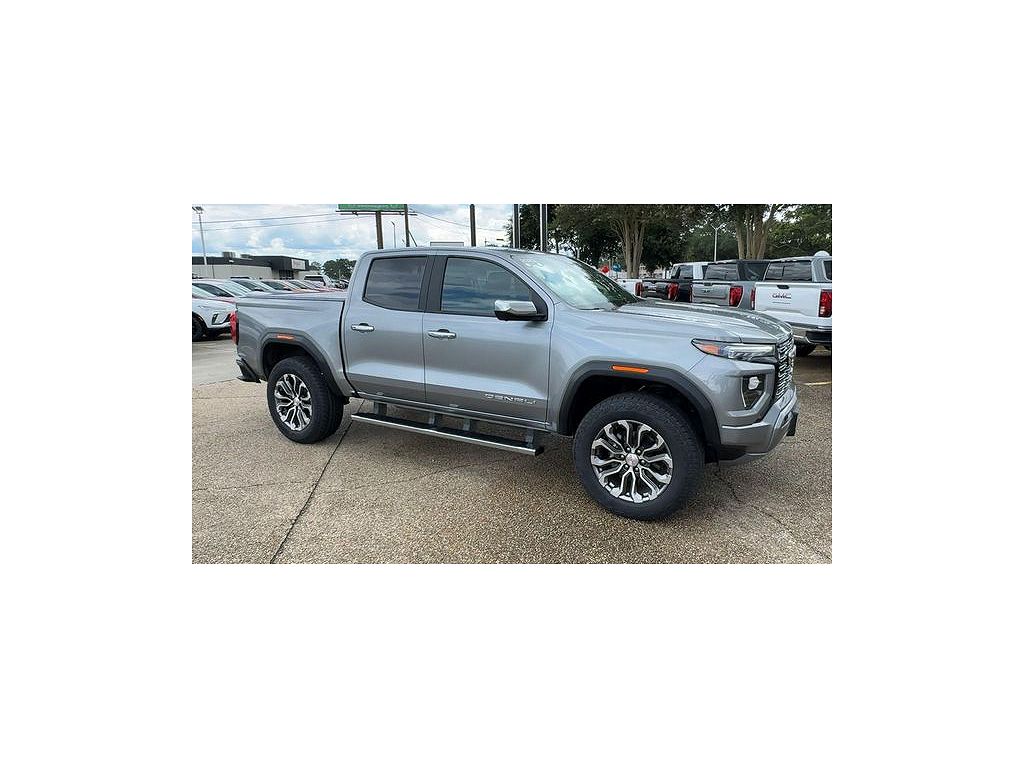 2023 GMC Canyon Denali