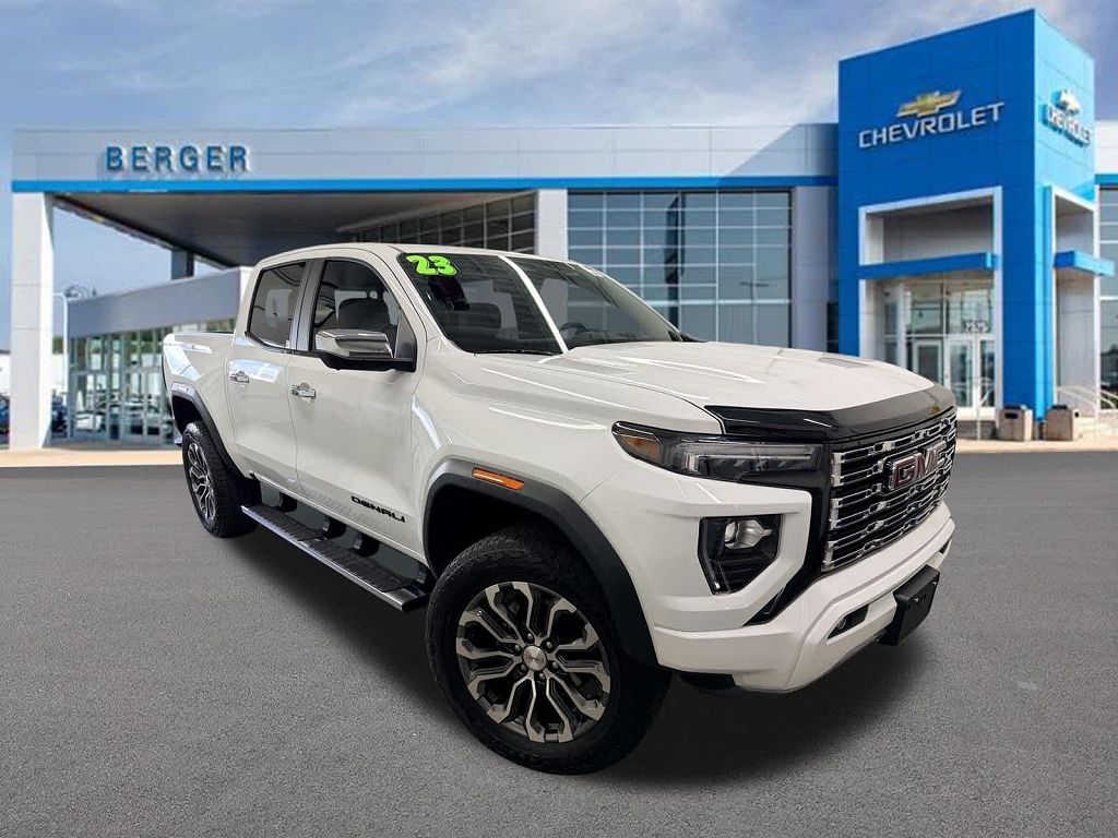 2023 GMC Canyon Denali
