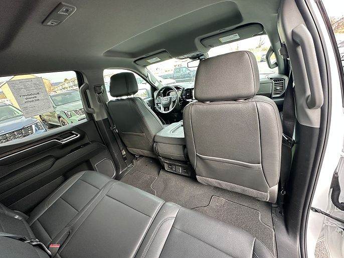 GMC Sierra 1500 SLT 2025 — миниатюра 18