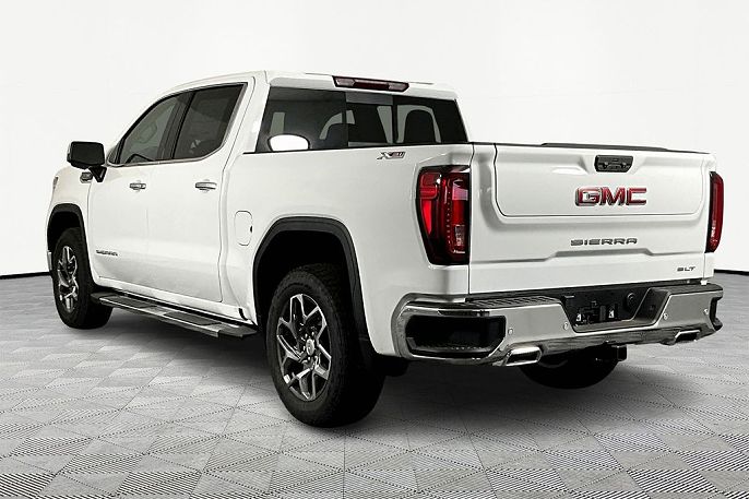 GMC Sierra 1500 SLT 2026 — миниатюра 3
