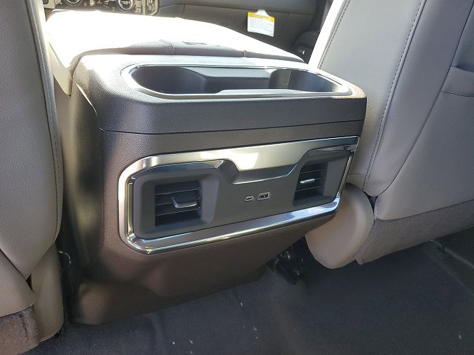 GMC Sierra 1500 SLT 2026 — миниатюра 17