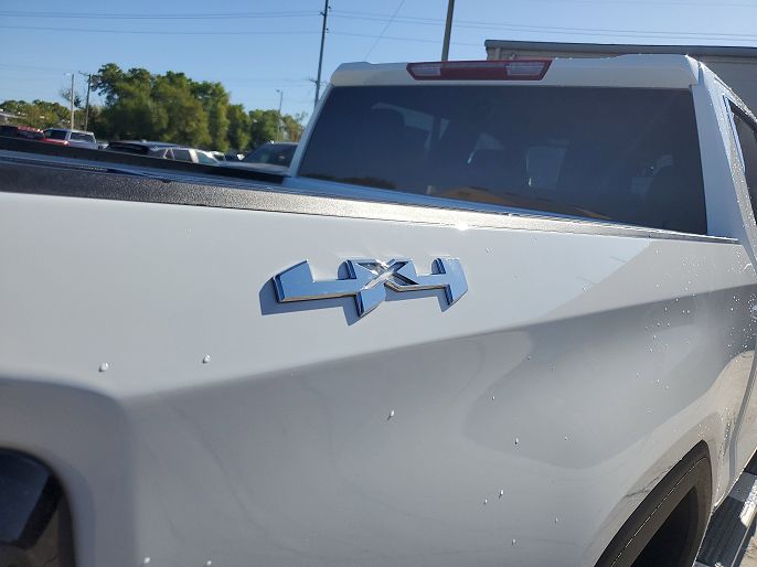 GMC Sierra 1500 SLT 2026 — миниатюра 9