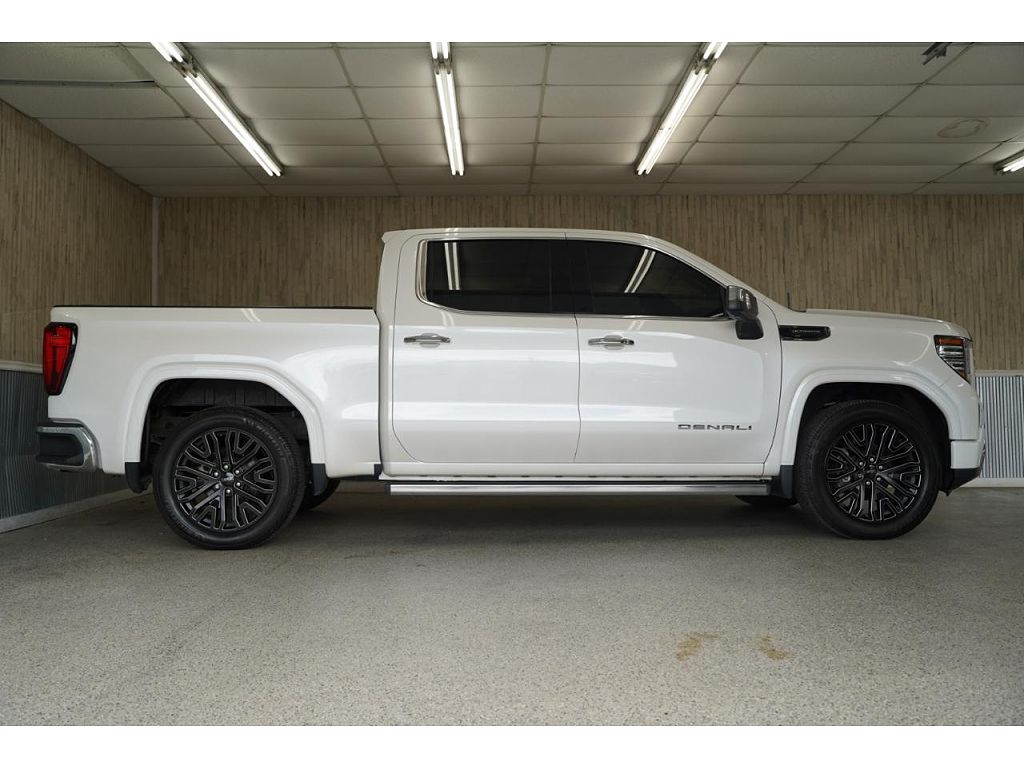 2022 GMC Sierra 1500 4WD Crew Cab Denali Ultimate