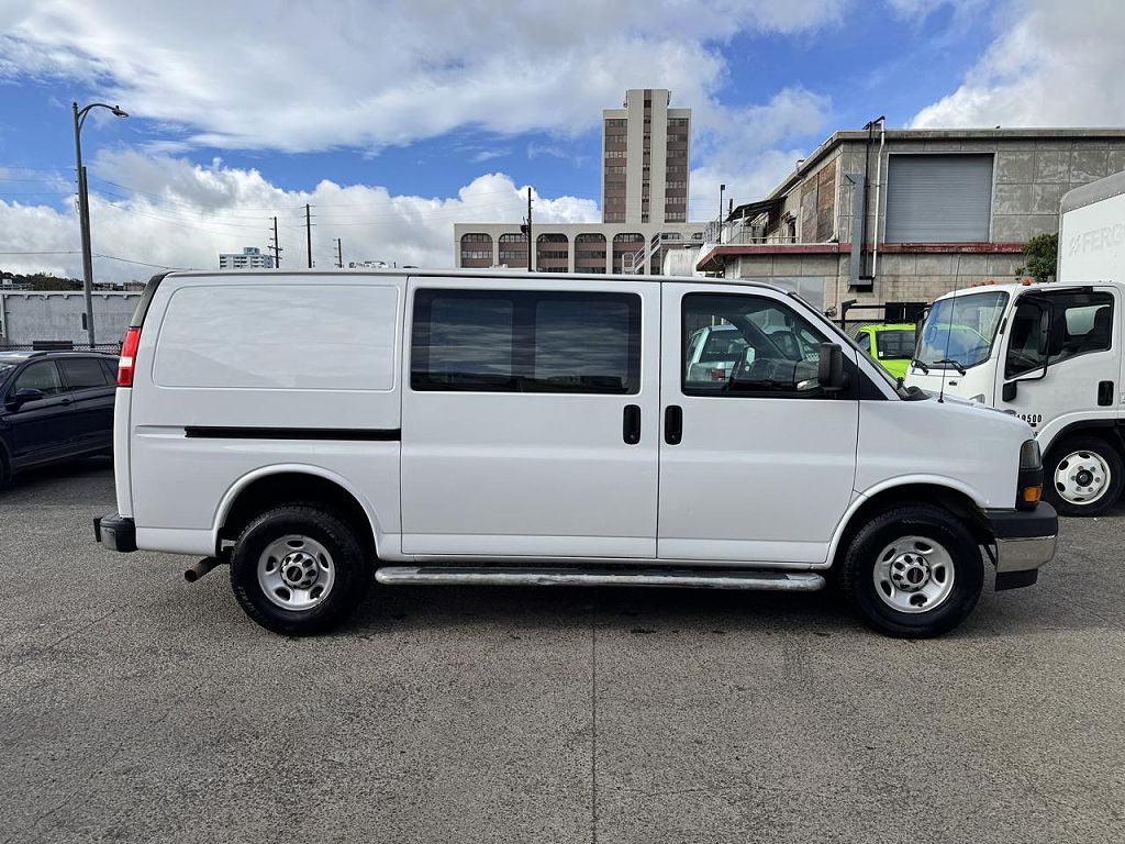 2021 GMC Savana Cargo Van RWD 2500 135"
