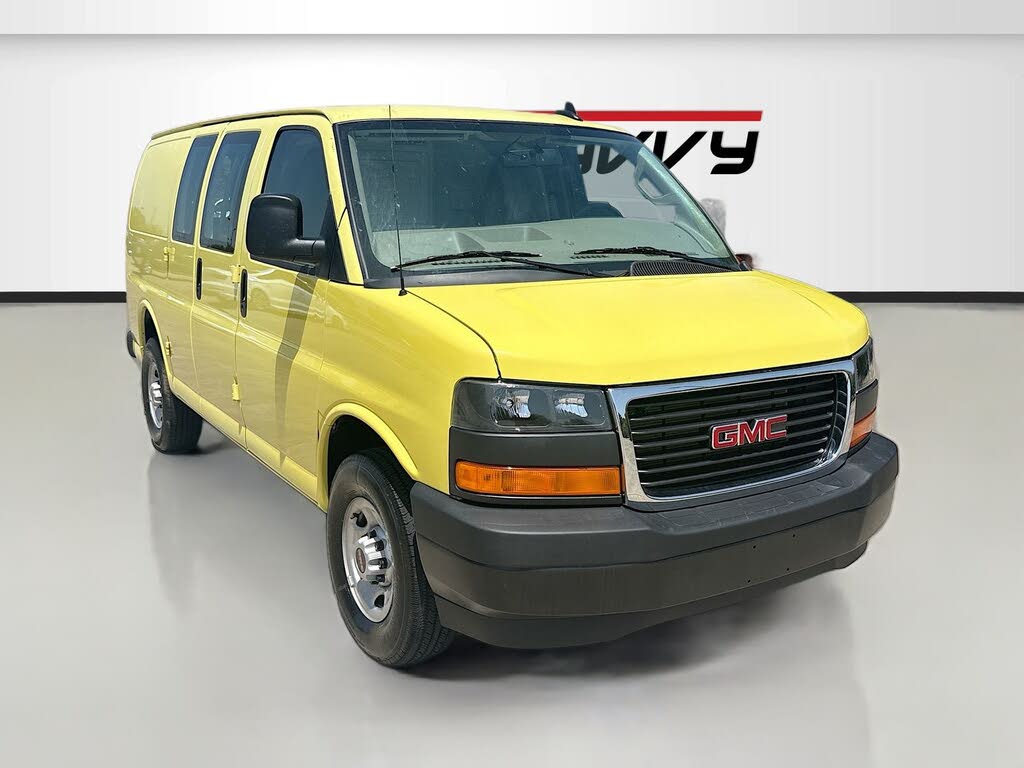 2025 GMC Savana Cargo 2500