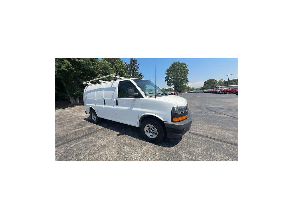 2021 GMC Savana 2500