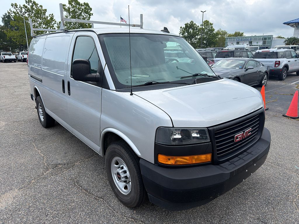 2021 GMC Savana 2500