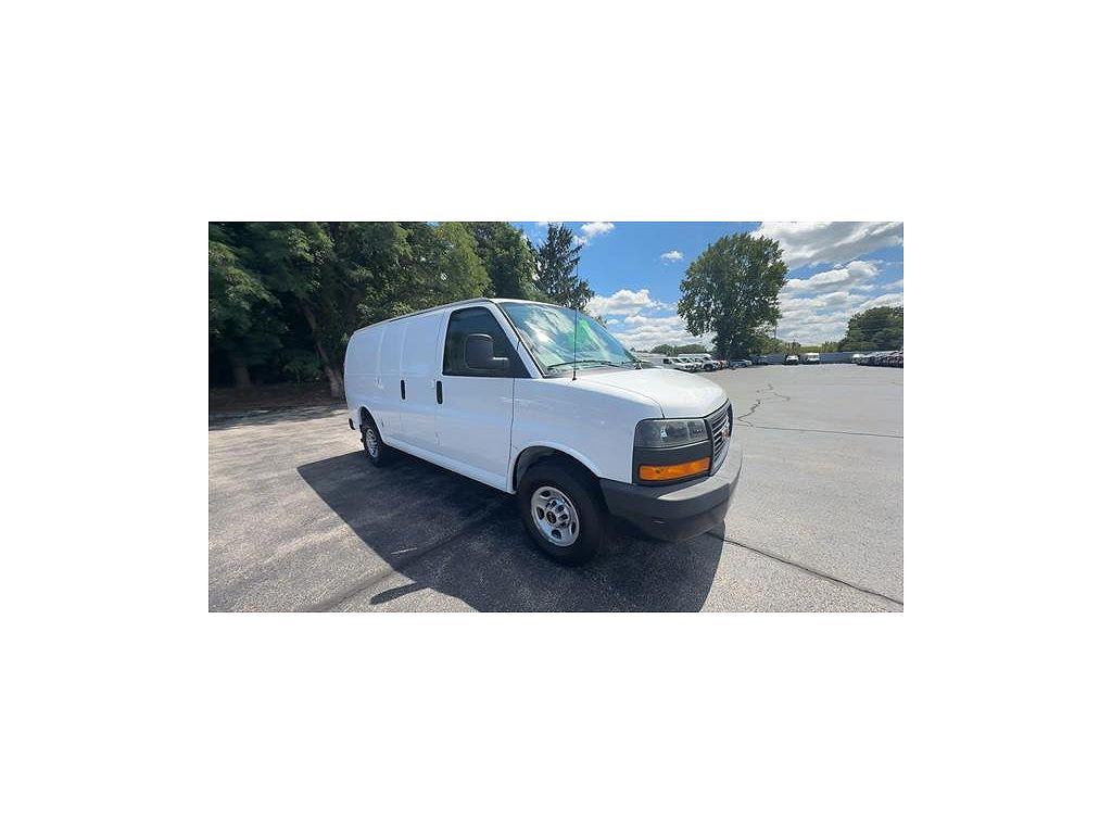 2021 GMC Savana 2500