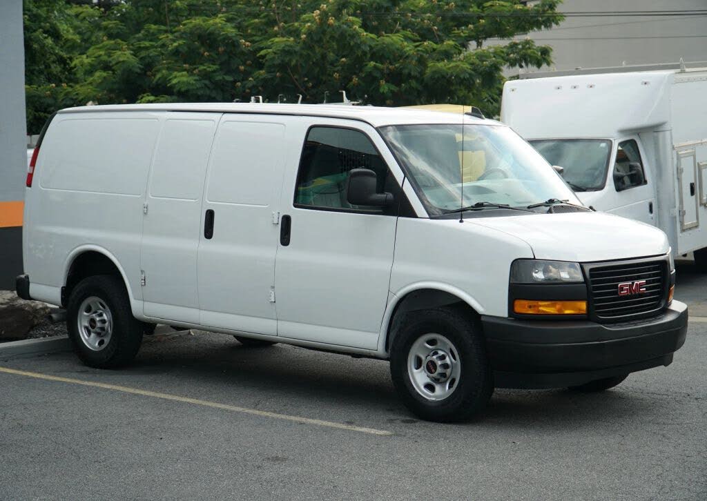 2022 GMC Savana Cargo 2500