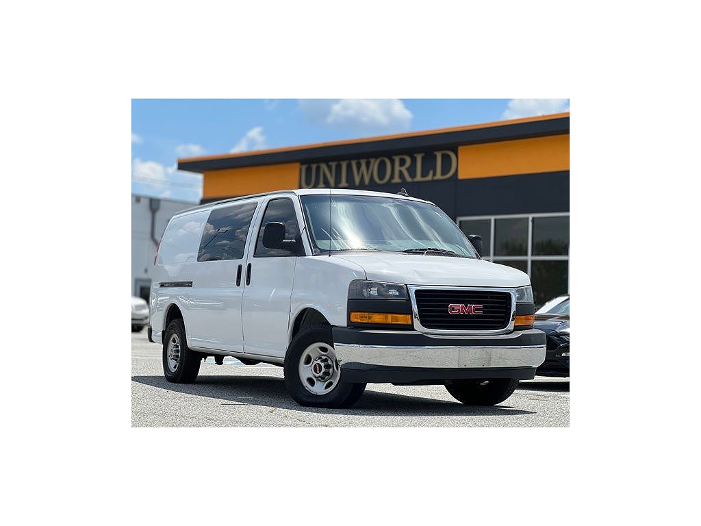2021 GMC Savana Cargo Van RWD 2500 135"