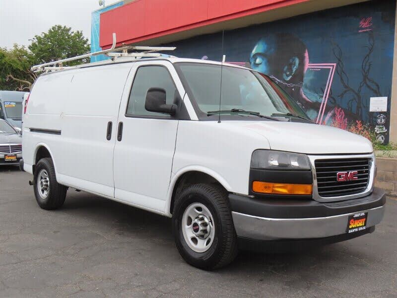 2017 GMC Savana 2500