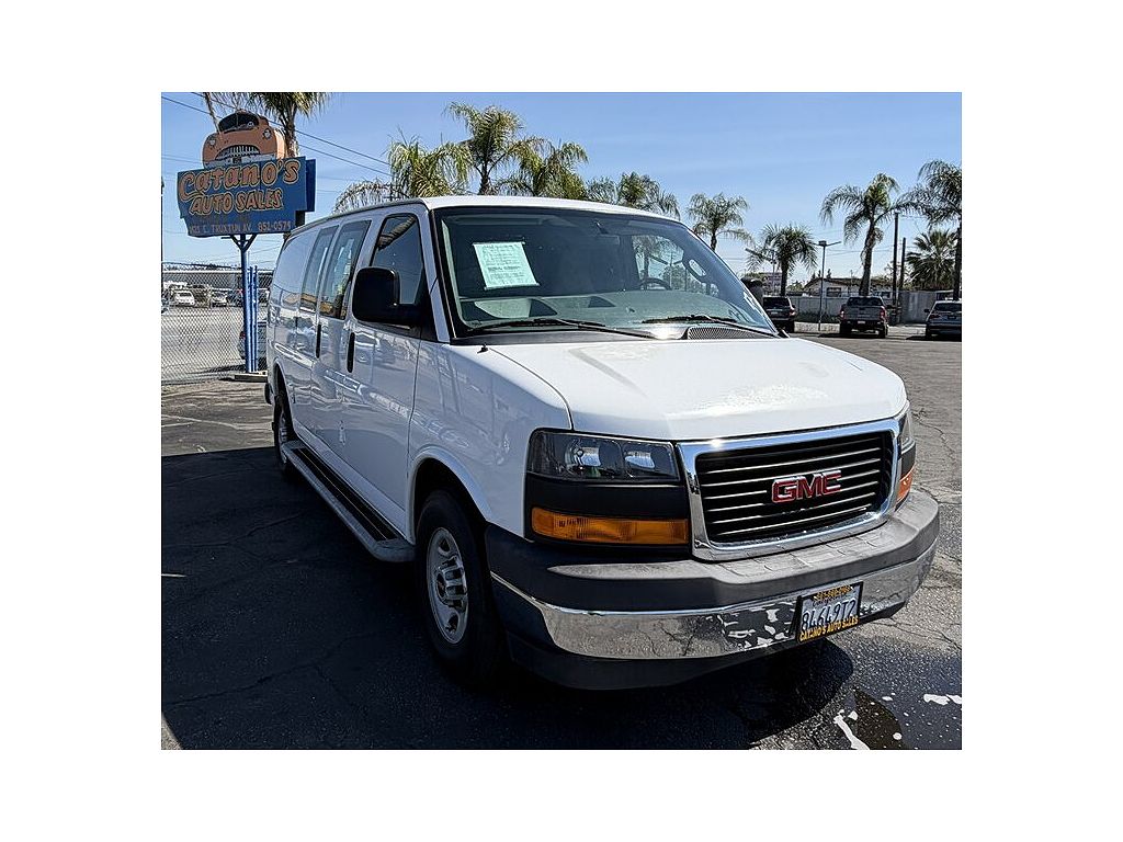 2017 GMC Savana 2500