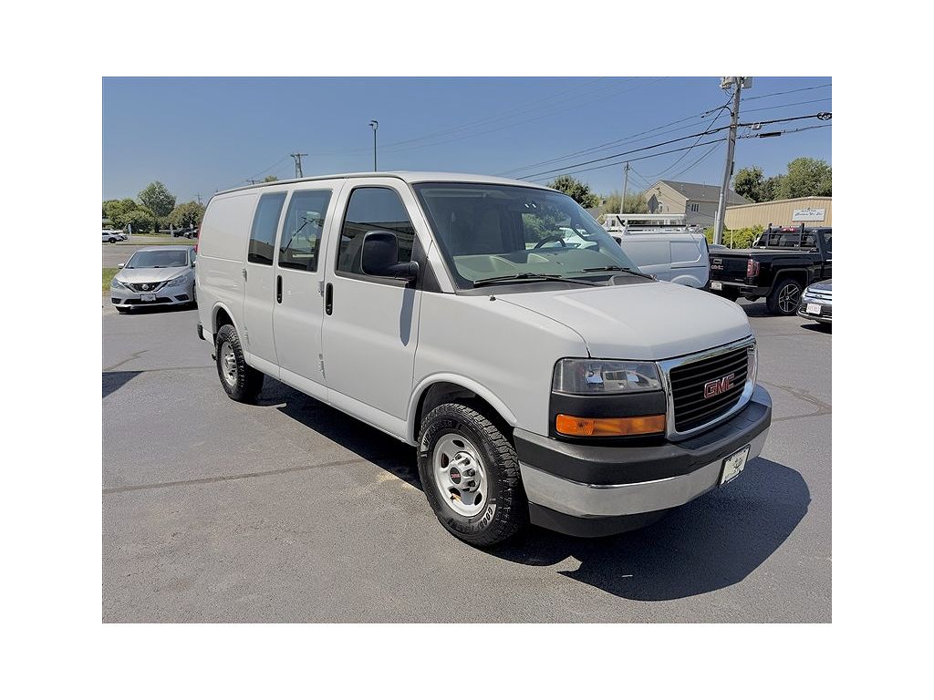 2017 GMC Savana 2500