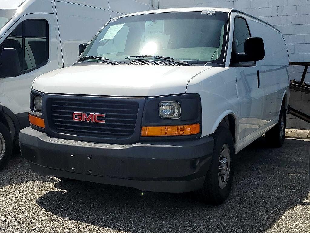 2017 GMC Savana 2500