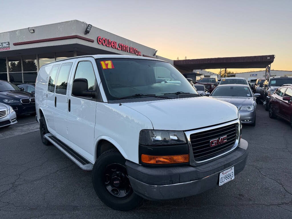 2017 GMC Savana 2500