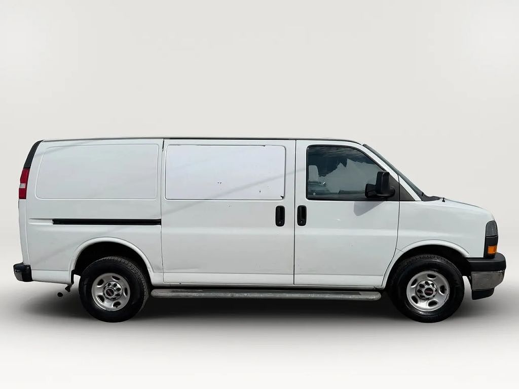 2019 GMC Savana Cargo 2500