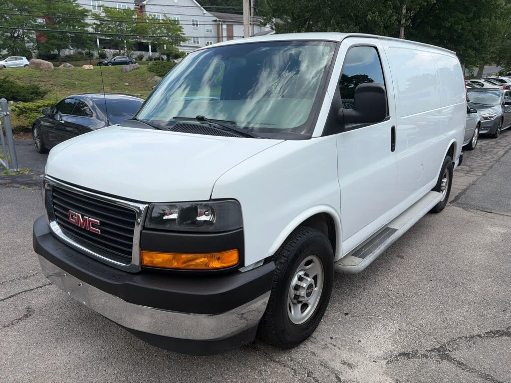 2018 GMC Savana 2500