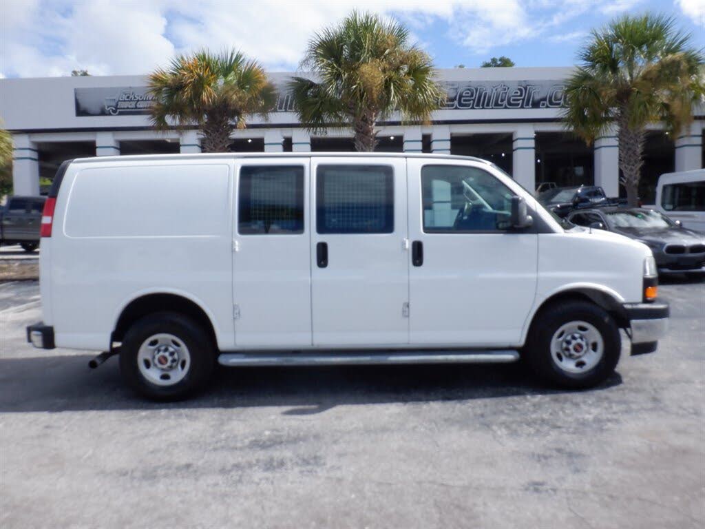 2020 GMC Savana Cargo 2500