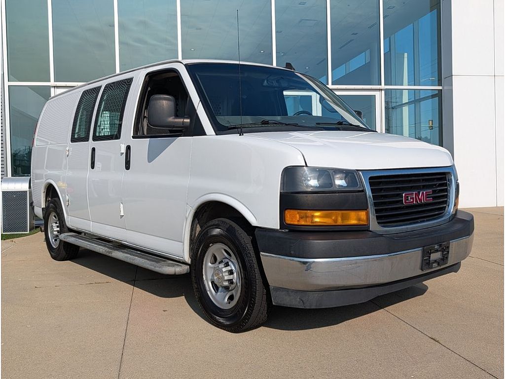 2020 GMC Savana Cargo 2500