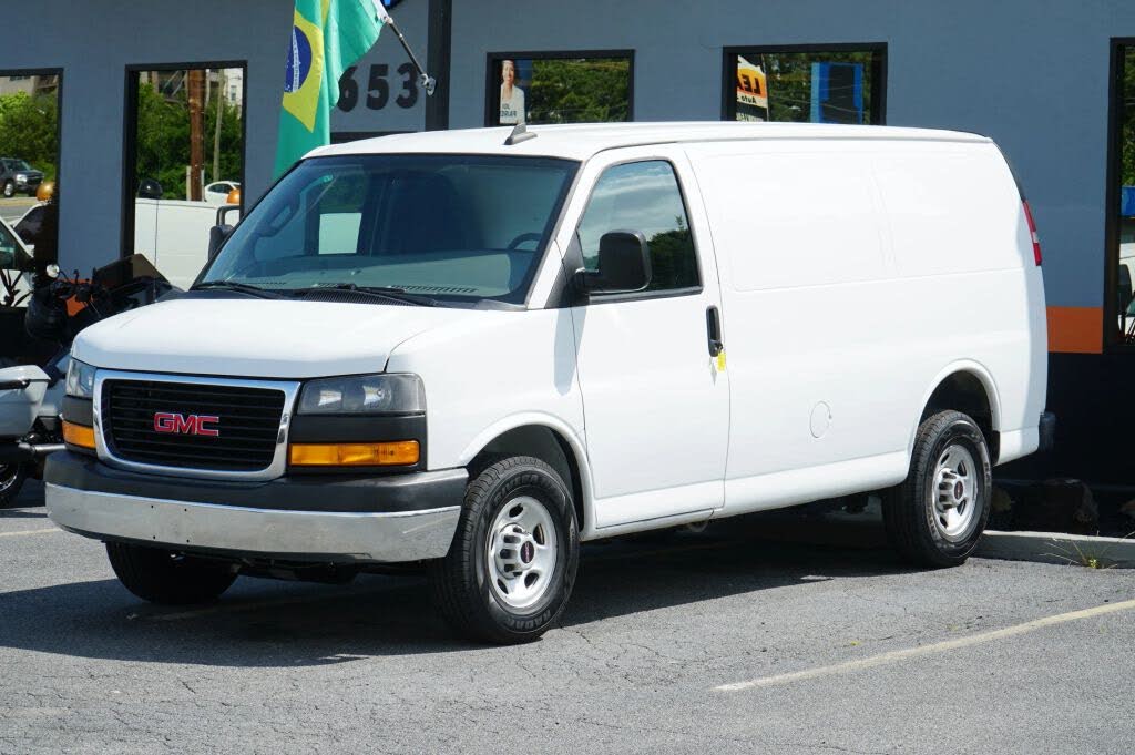 2020 GMC Savana 2500