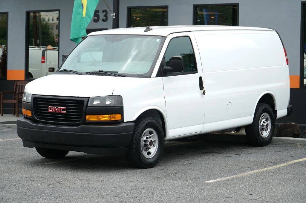 2018 GMC Savana 2500