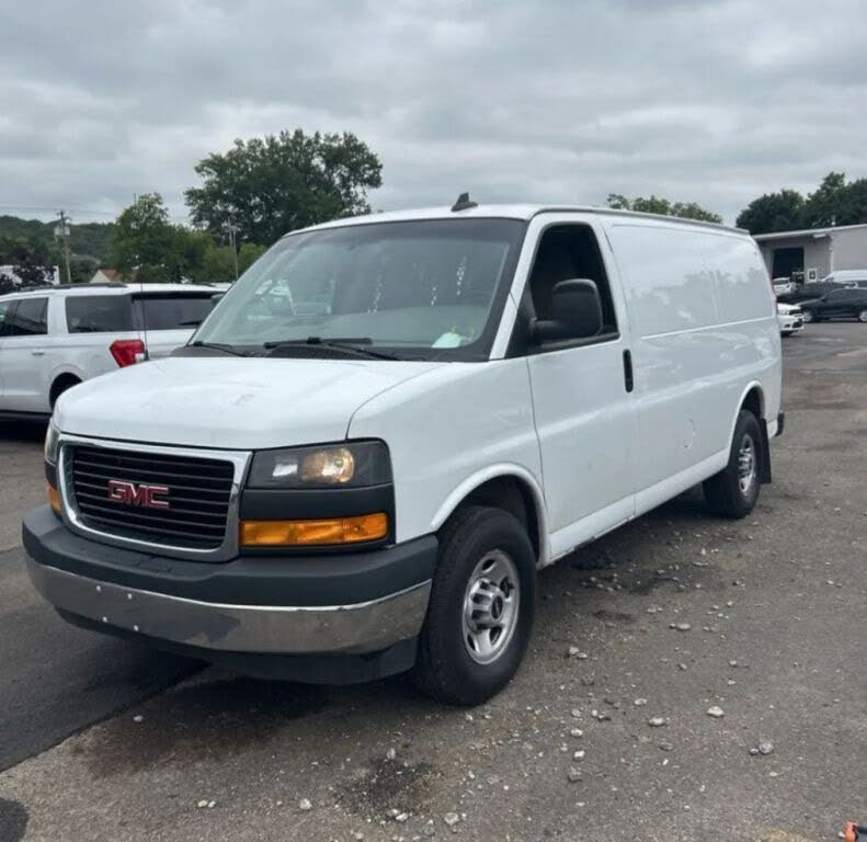2020 GMC Savana 2500