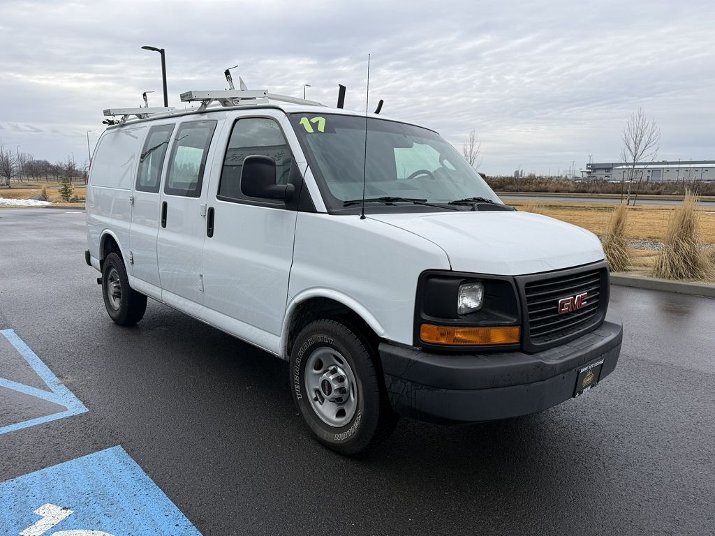 2017 GMC Savana 2500