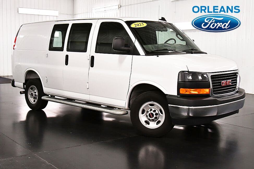 2025 GMC Savana Cargo 2500