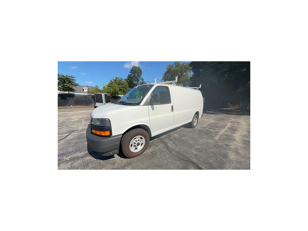 2023 GMC Savana 2500