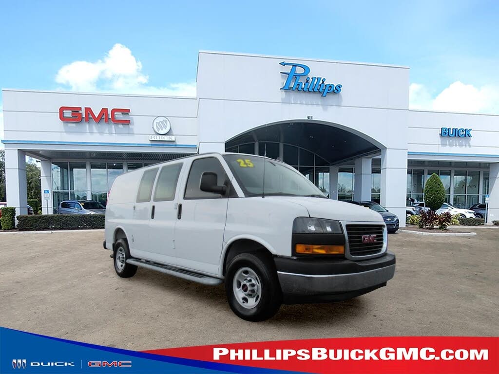 2025 GMC Savana Cargo 2500