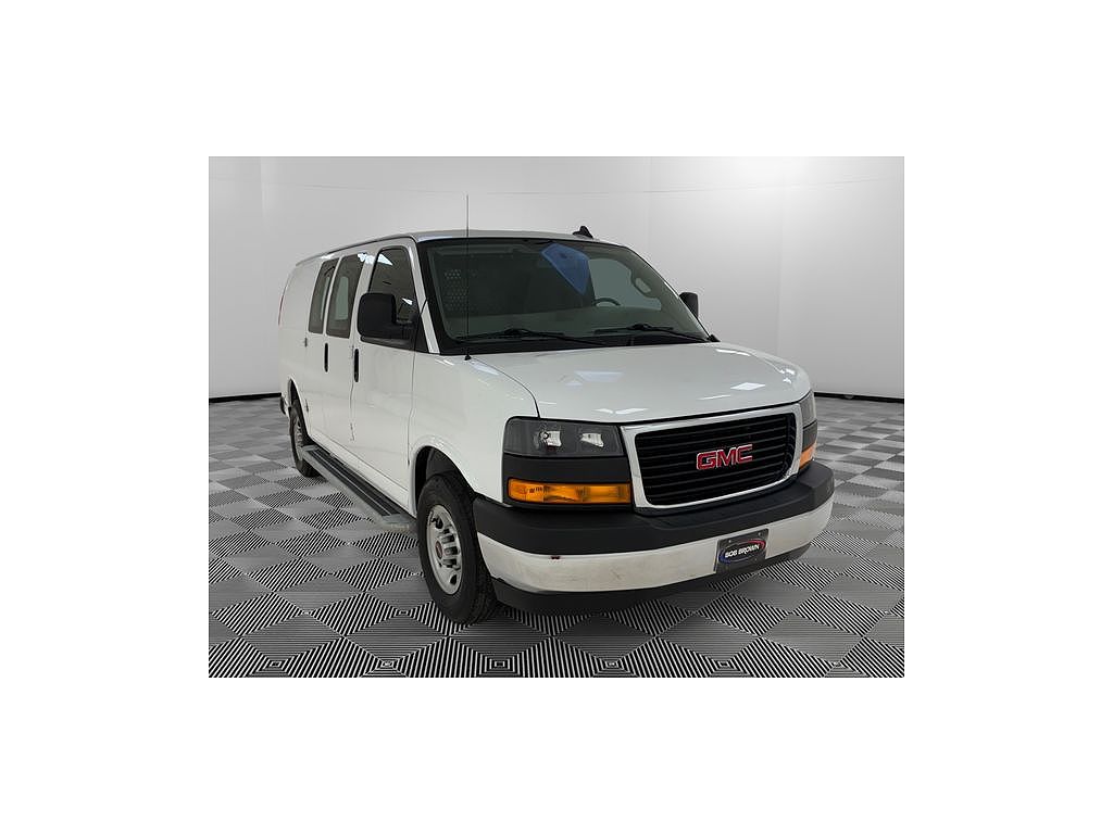 2024 GMC Savana 2500
