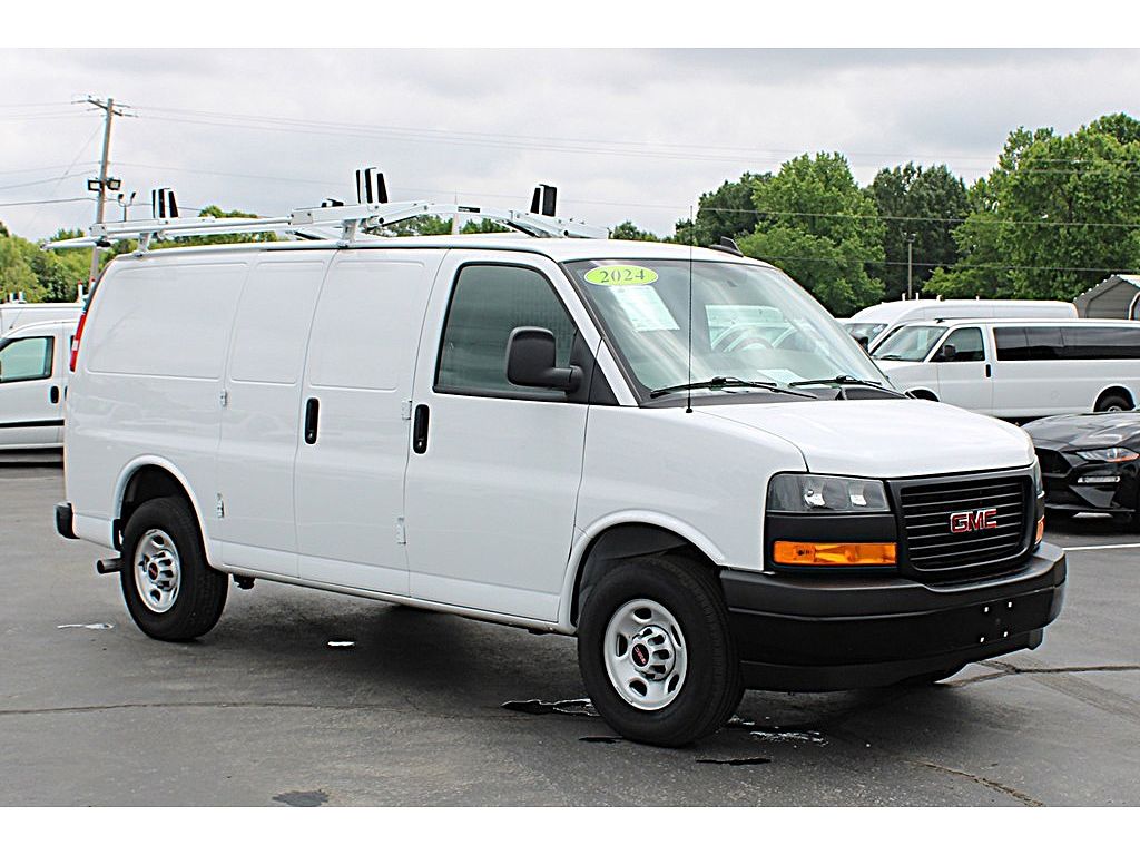 2024 GMC Savana 2500