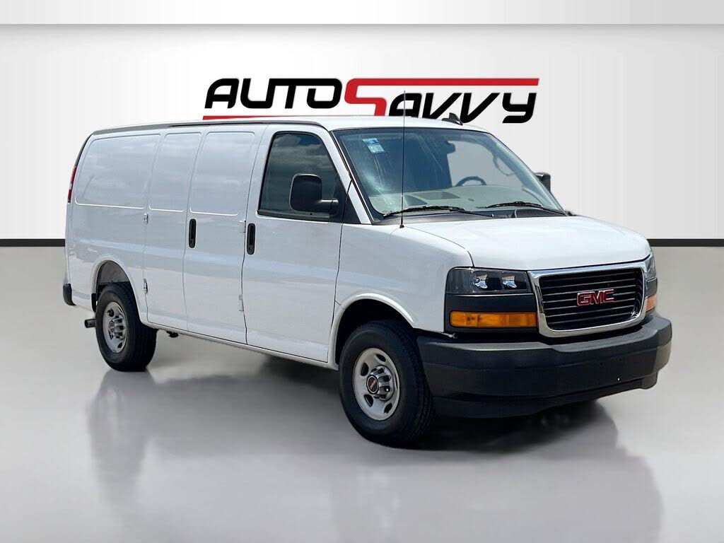 2025 GMC Savana Cargo 2500
