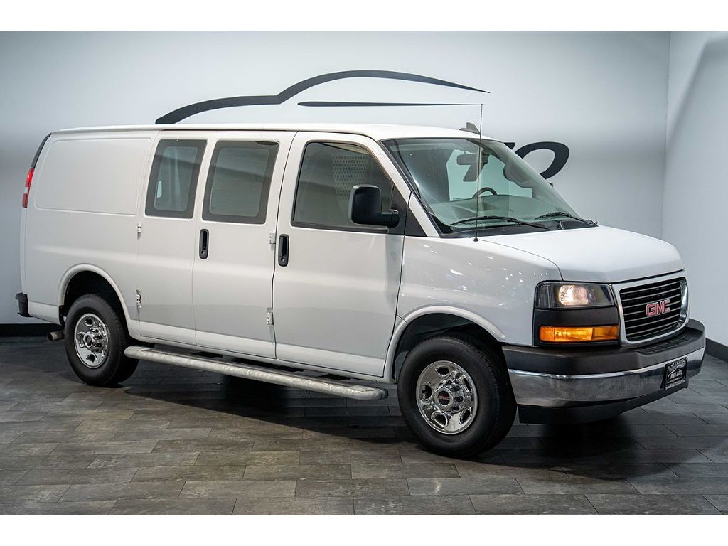 2023 GMC Savana Cargo Van 2500