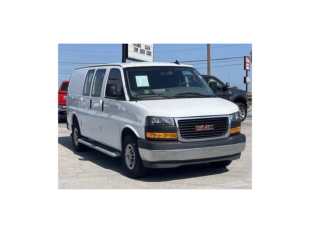 2025 GMC Savana 2500