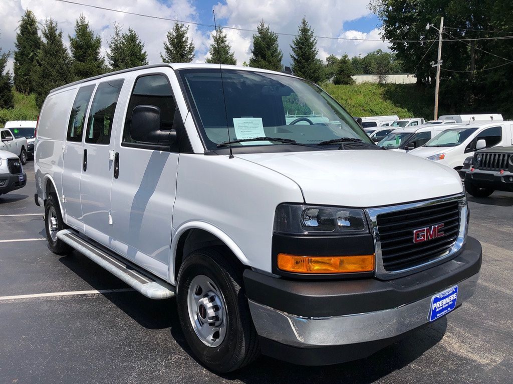 2025 GMC Savana 2500