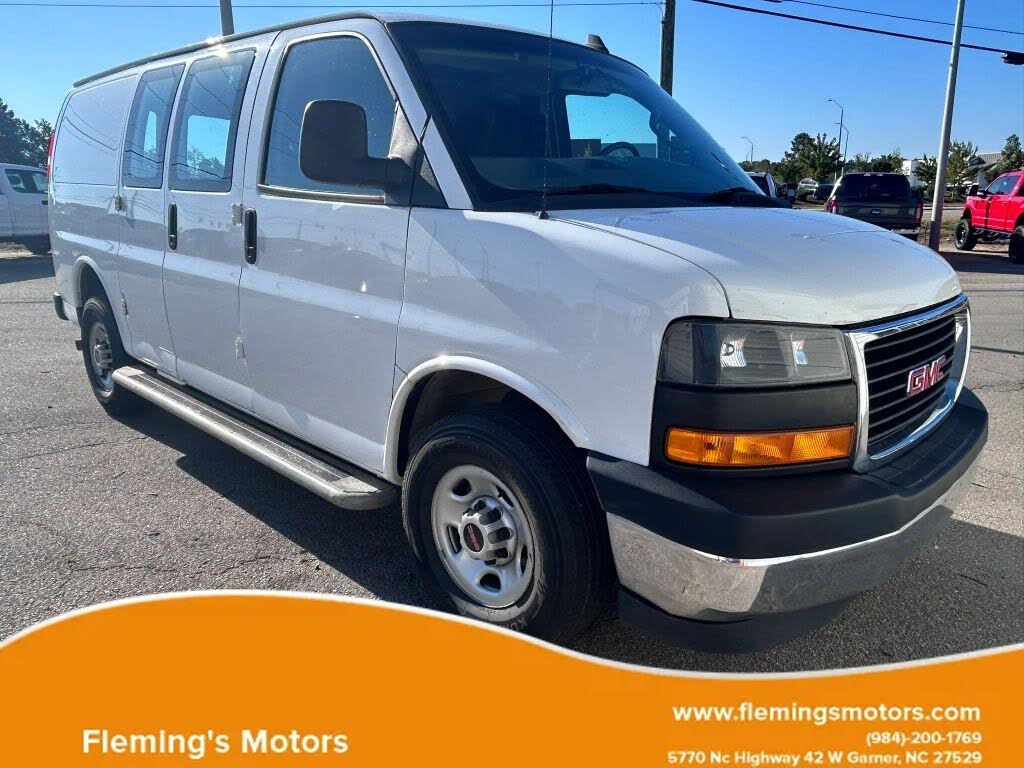 2022 GMC Savana 2500