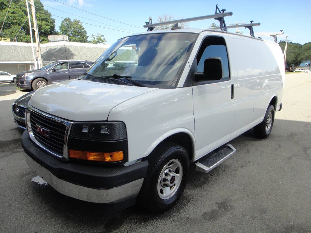 2022 GMC Savana Cargo 2500