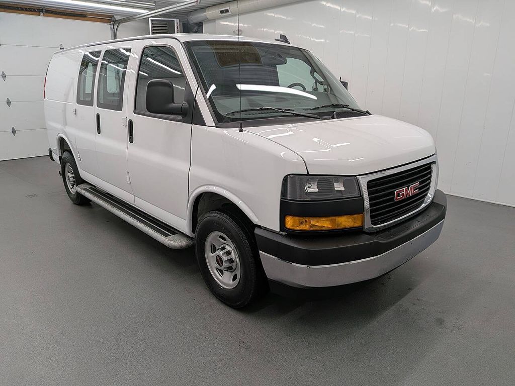 2025 GMC Savana 2500