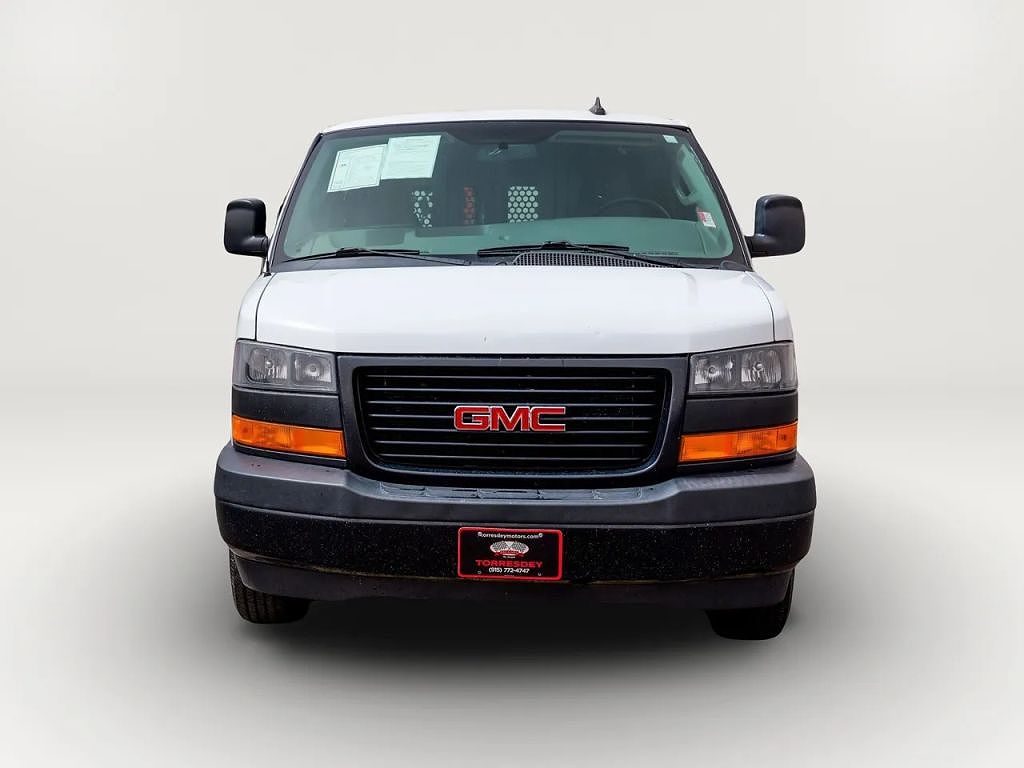 2021 GMC Savana 2500