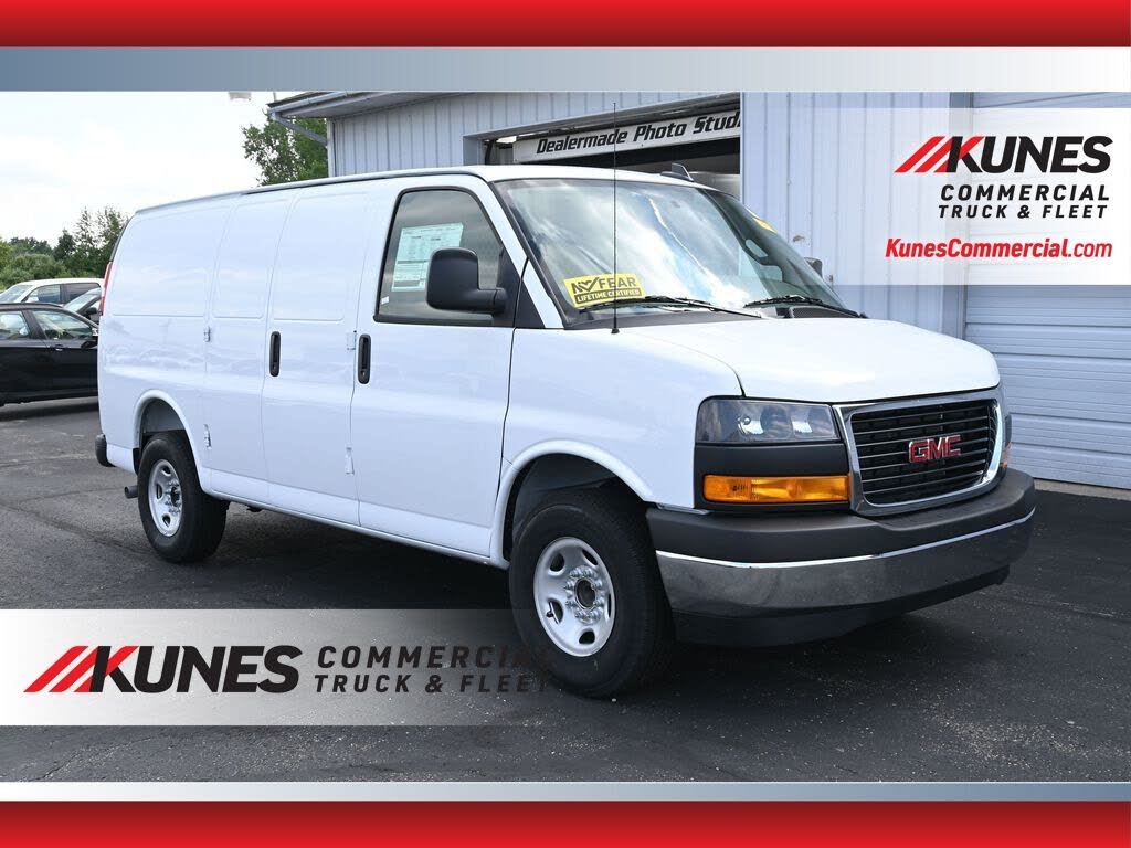 2025 GMC Savana 2500