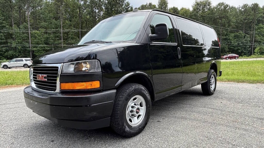 2020 GMC Savana Cargo 2500