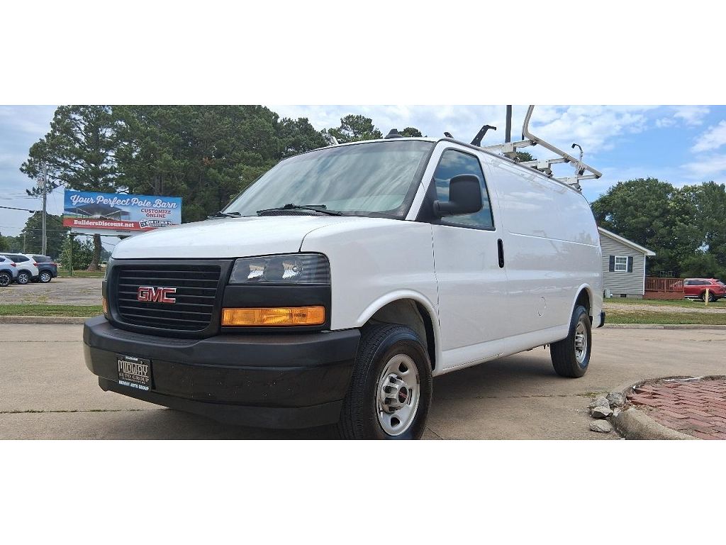 2023 GMC Savana Cargo 2500