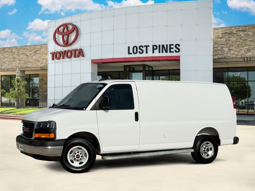 2025 GMC Savana Cargo 2500