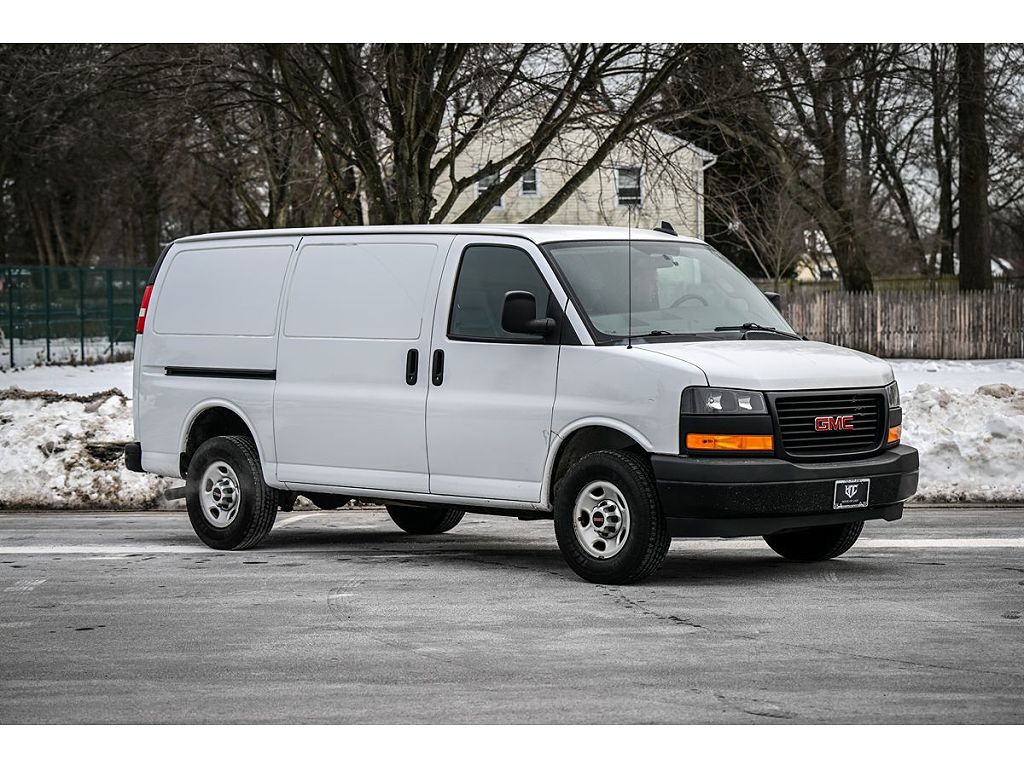 2022 GMC Savana Cargo Van 2500
