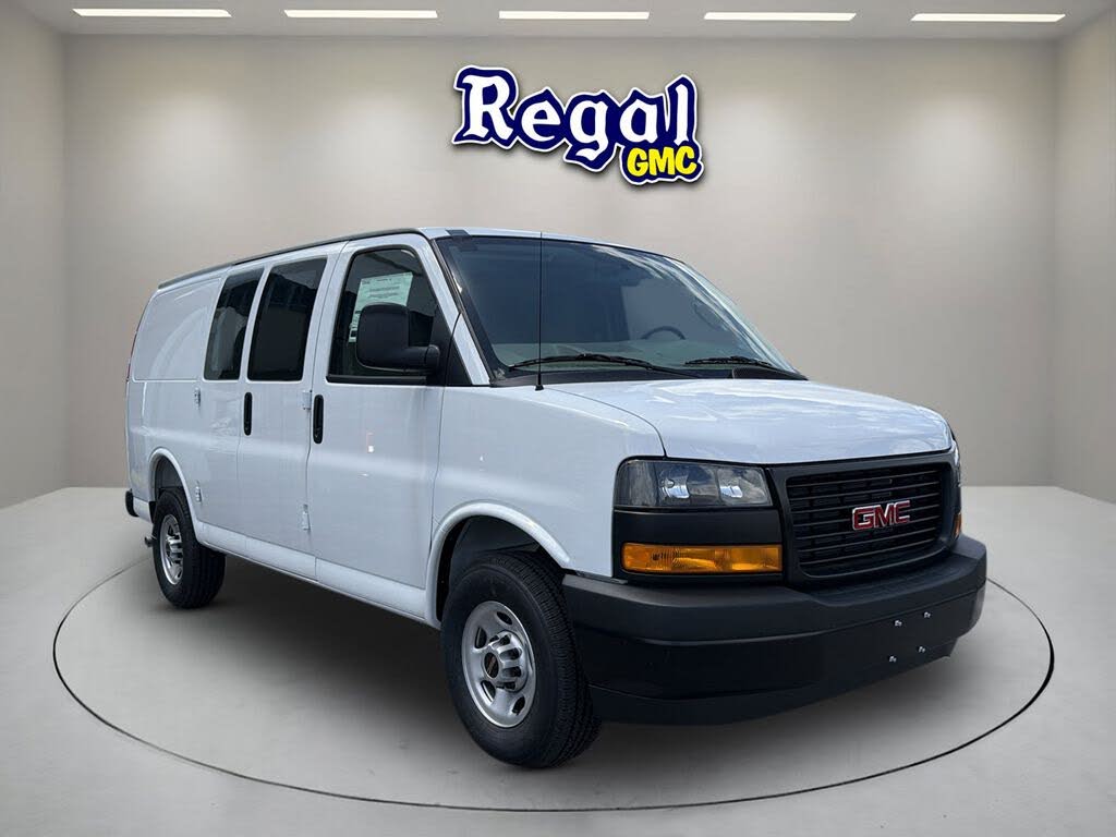 2026 GMC Savana 2500