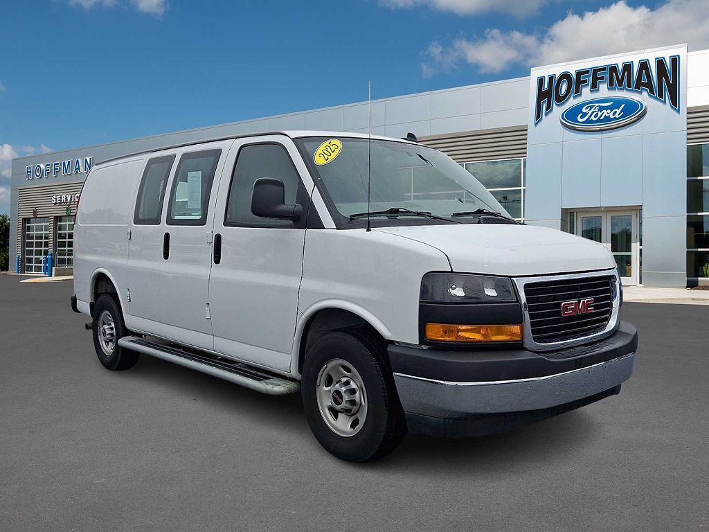 2025 GMC Savana Cargo Van 2500