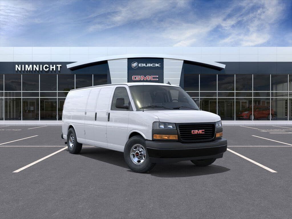 2025 GMC Savana 2500