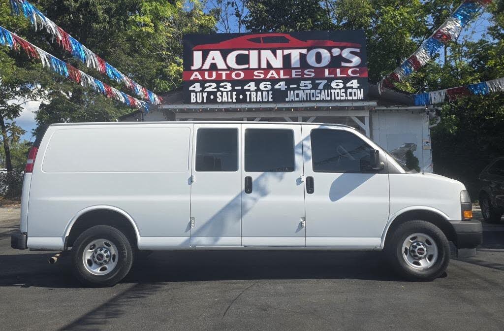 2018 GMC Savana 2500