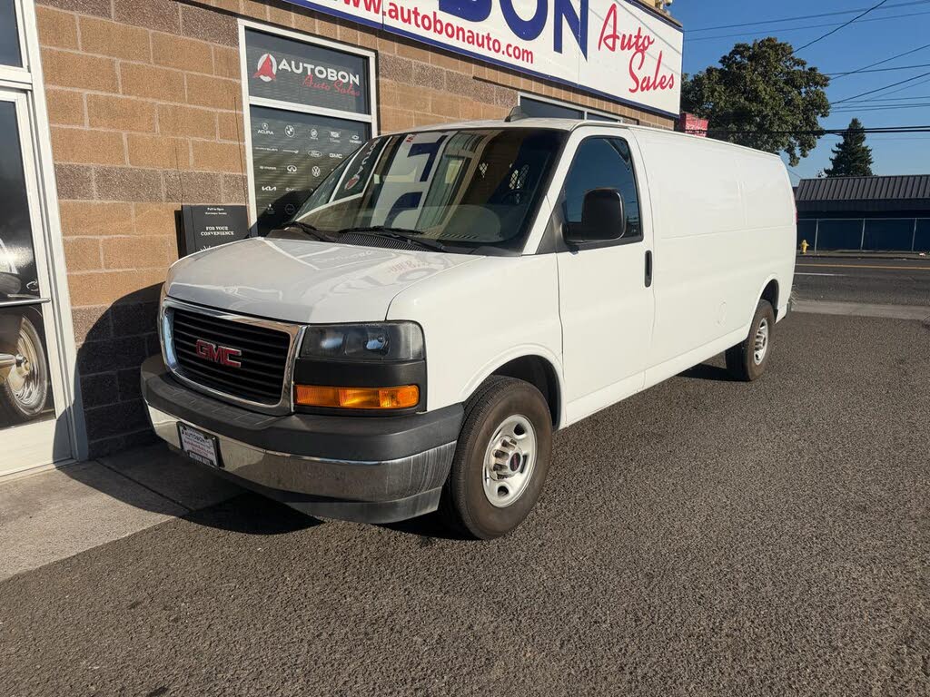 2018 GMC Savana 2500